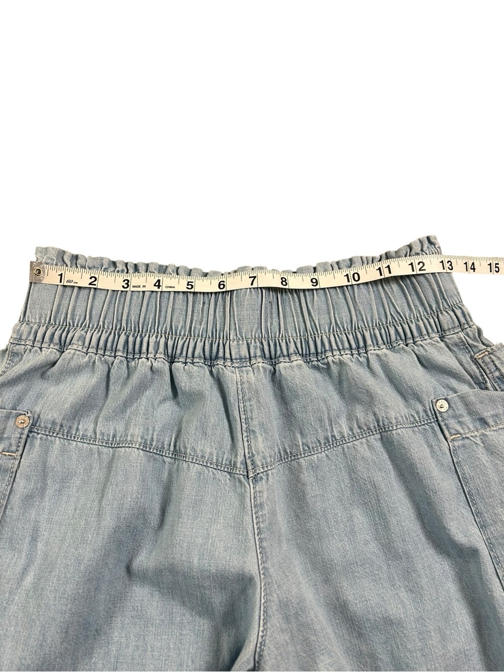 WE THE FREE Chambray Culotte Jeans Wide Leg Cropped Paperbag Waist XS
Boho - Picture 9 of 13